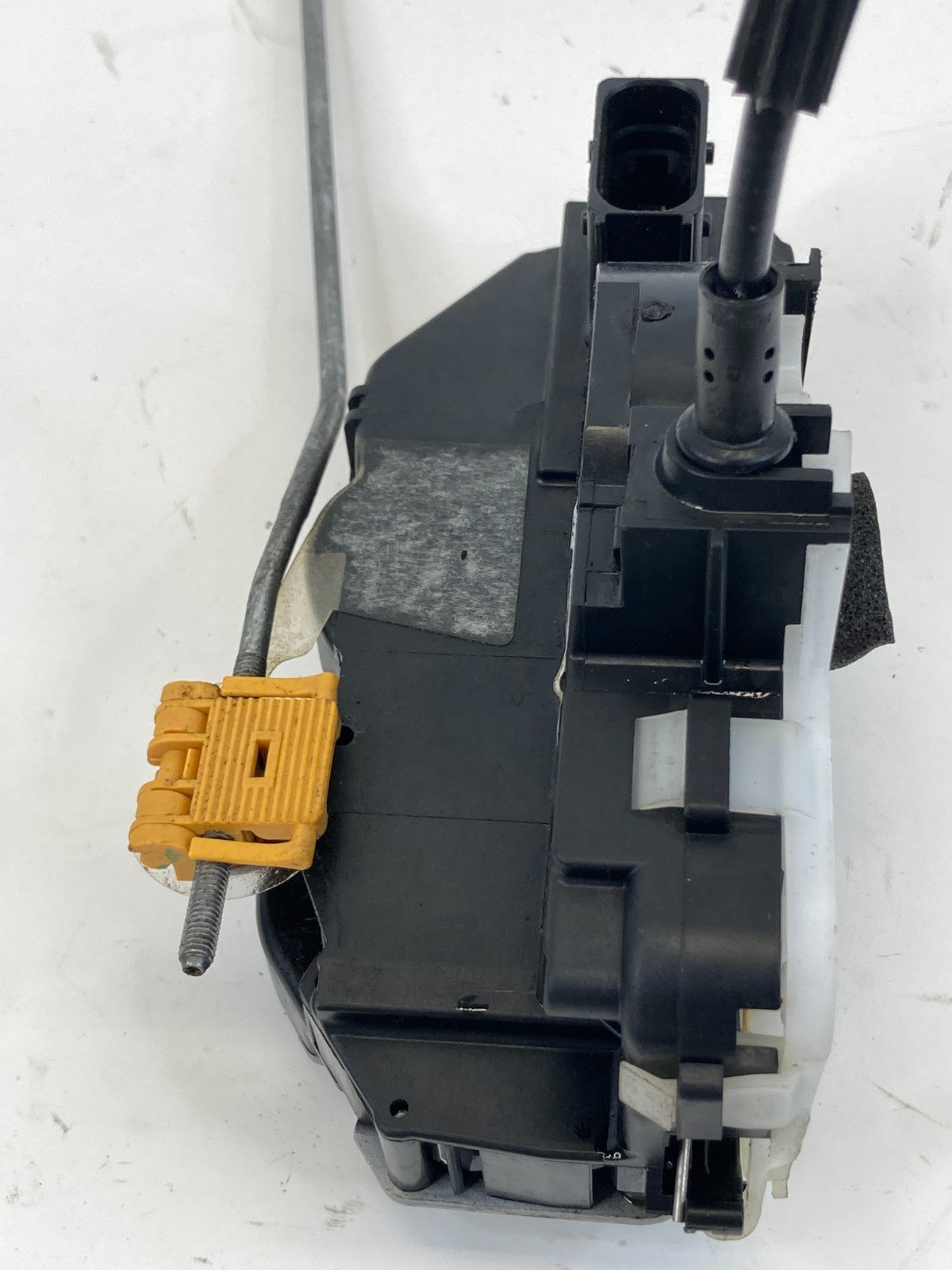 10-17 Chevrolet Equinox Front Right Door Lock Latch Release Actuator 13579523