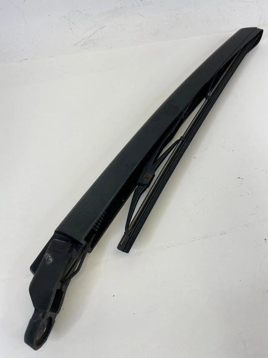 2008-2010 SATURN VUE BACK GATE WINDSHIELD WINDOW WIPER ARM UNIT REAR OEM FACTORY