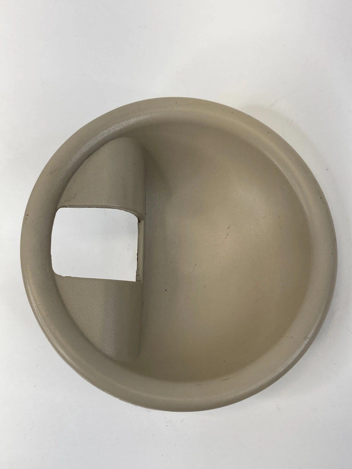 04 05 PONTIAC GRAND PRIX FRONT LEFT INNER DOOR HANDLE COVER BEZEL TRIM 10375937