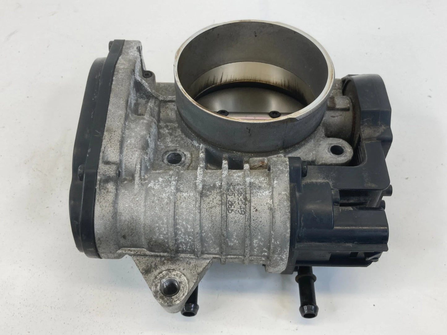 2006-2010 KIA SEDONA 3.8L V6 ENGINE THROTTLE BODY VALVE ASSEMBLY 35100-3C200 OEM