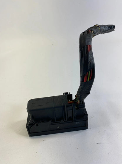 2004-2010 VOLVO S40 ABS ANTI LOCK BRAKE PUMP PIGTAIL PLUG CONNECTOR RELAY OEM