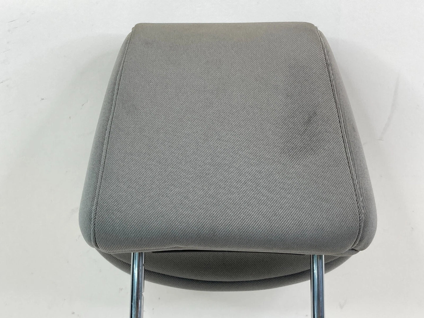 2015-2017 HYUNDAI ACCENT FRONT LEFT DRIVER SIDE SEAT HEADREST HEAD REST OEM