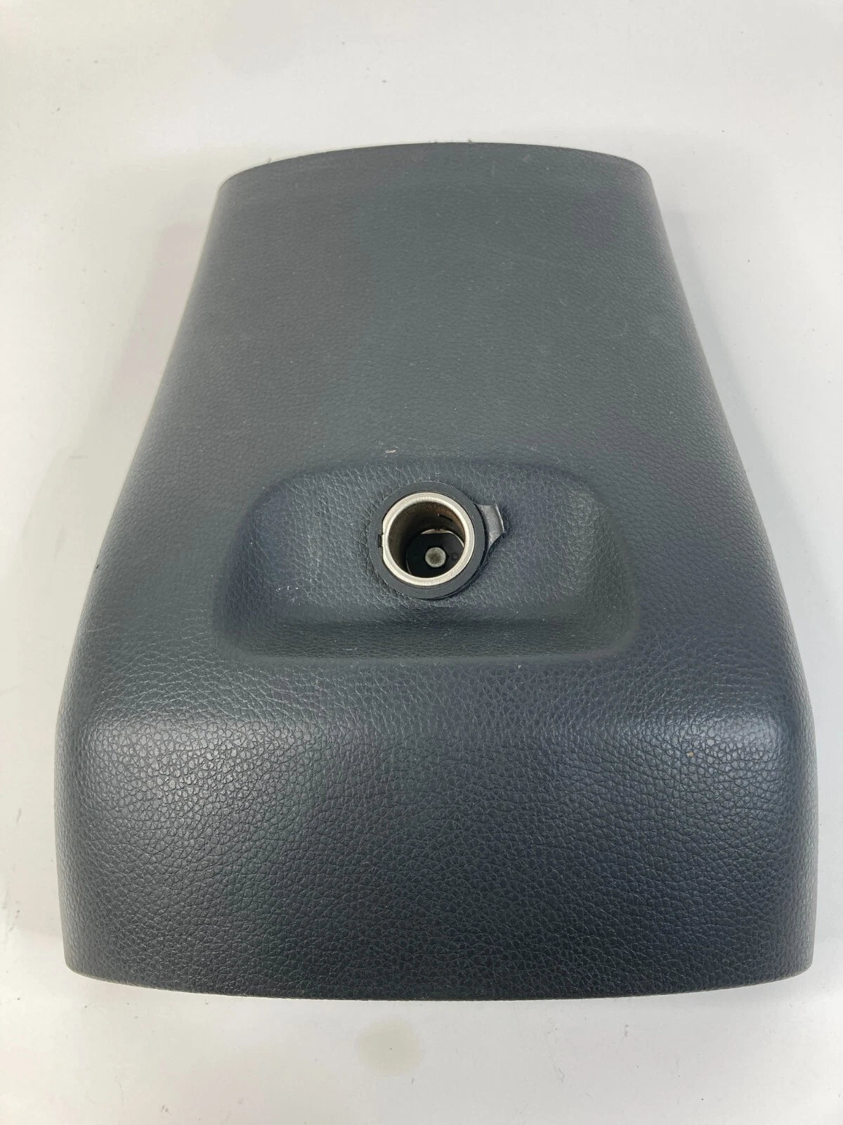 2013-2016 HYUNDAI SANTA FE REAR CENTER CONSOLE PANEL TRIM BEZEL W/ POWER OUTLET