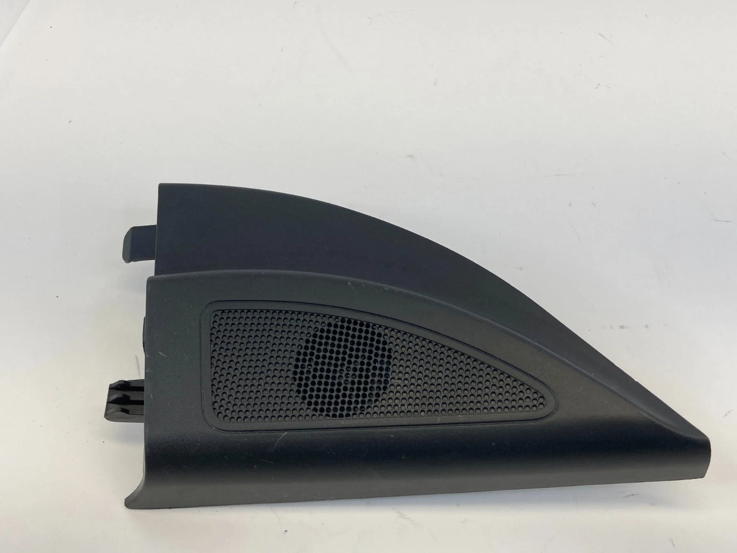 2013-2017 Hyundai Elantra GT Front Right Door Tweeter Speaker w/Corner Cover OEM