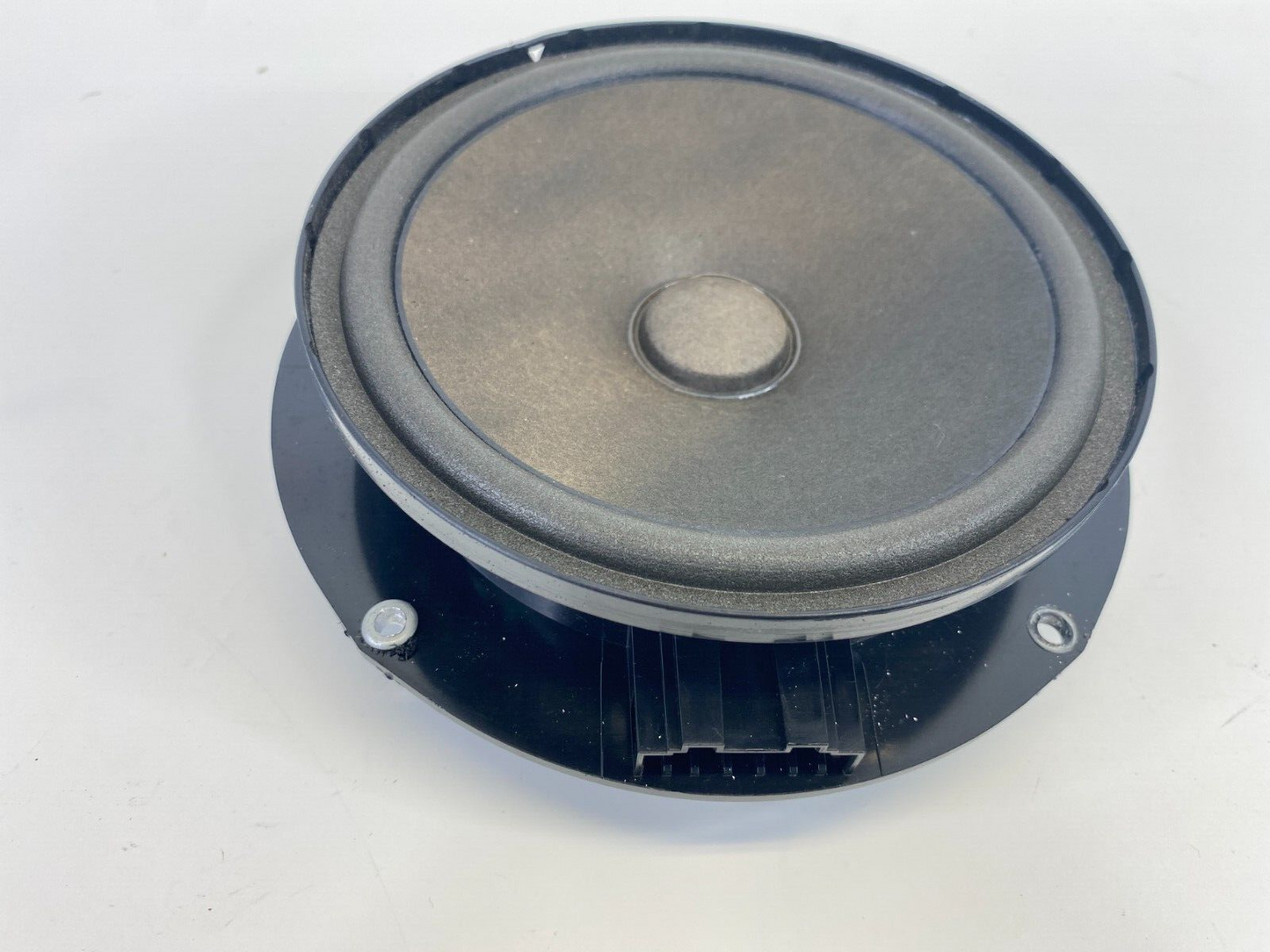 2005-2014 VW Volkswagen Jetta Rear Right Back Side Door Audio Speaker OEM