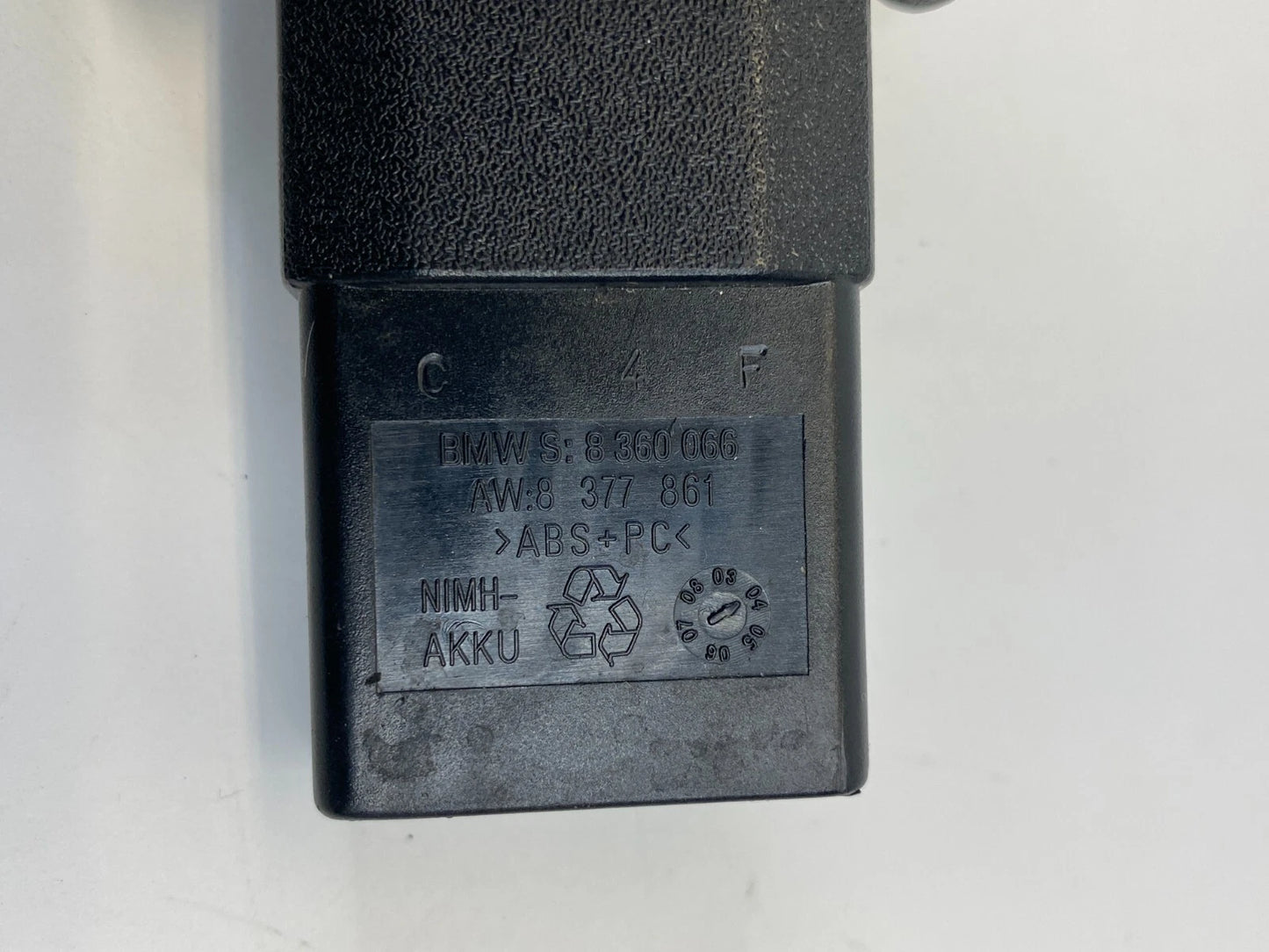 2004-2010 BMW 745I SEDAN 4-DR GLOVE BOX FLASHLIGHT FLASH LIGHT TORCH 8360066 OEM
