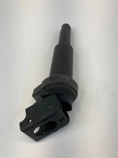 2003-2006 BMW 330XI 3.0L L6 DOHC 24V ENGINE IGNITION IGNITER COIL BOSCH OEM
