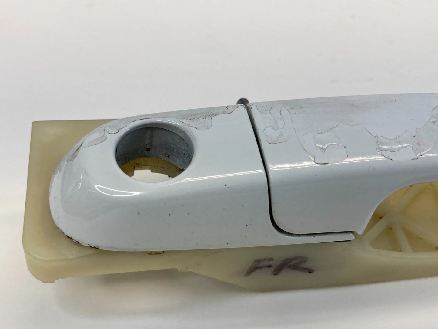 2006-2011 HYUNDAI ACCENT HATCHBACK FRONT RIGHT SIDE EXTERIOR DOOR HANDLE ASSY