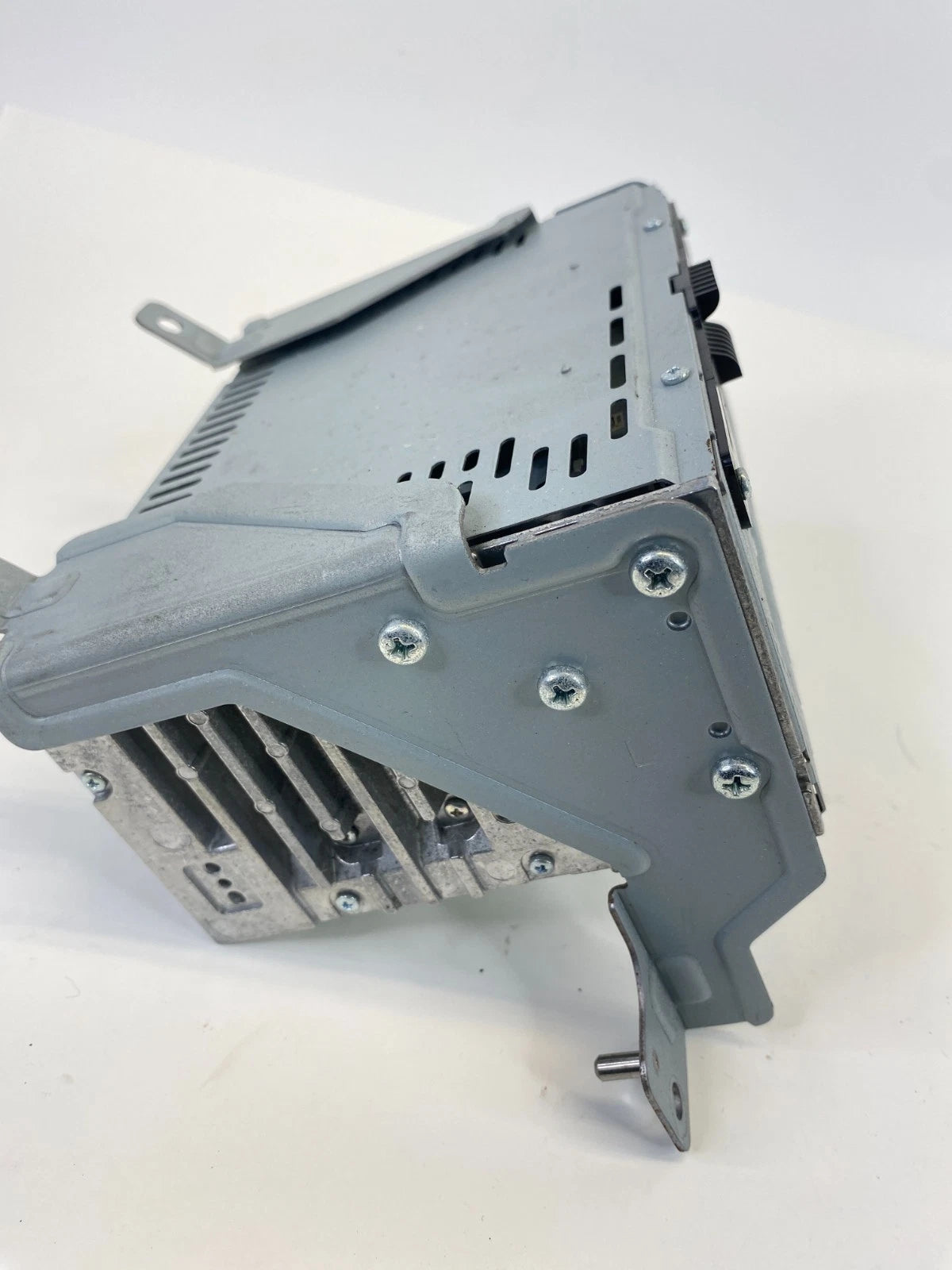 2016 2017 Ford Taurus AM/FM Radio Receiver CD Disc Player Audio DG1T-19C107-LD