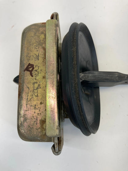 2000-2006 CHEVY TAHOE REAR LEFT SIDE DOOR CHECK STOP STOPPER DETENT 15173409 OEM