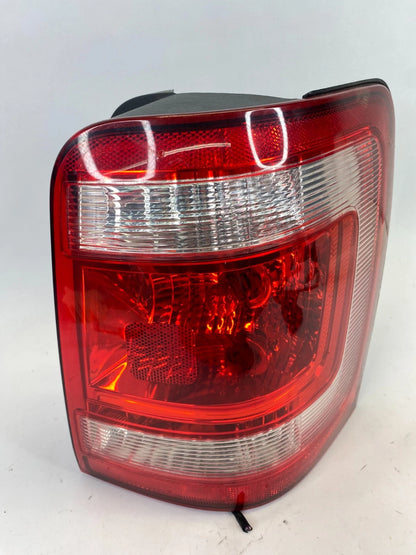 2008-2012 FORD ESCAPE REAR RIGHT TAILLIGHT TAIL LIGHT LAMP 8L84-13B504-A OEM