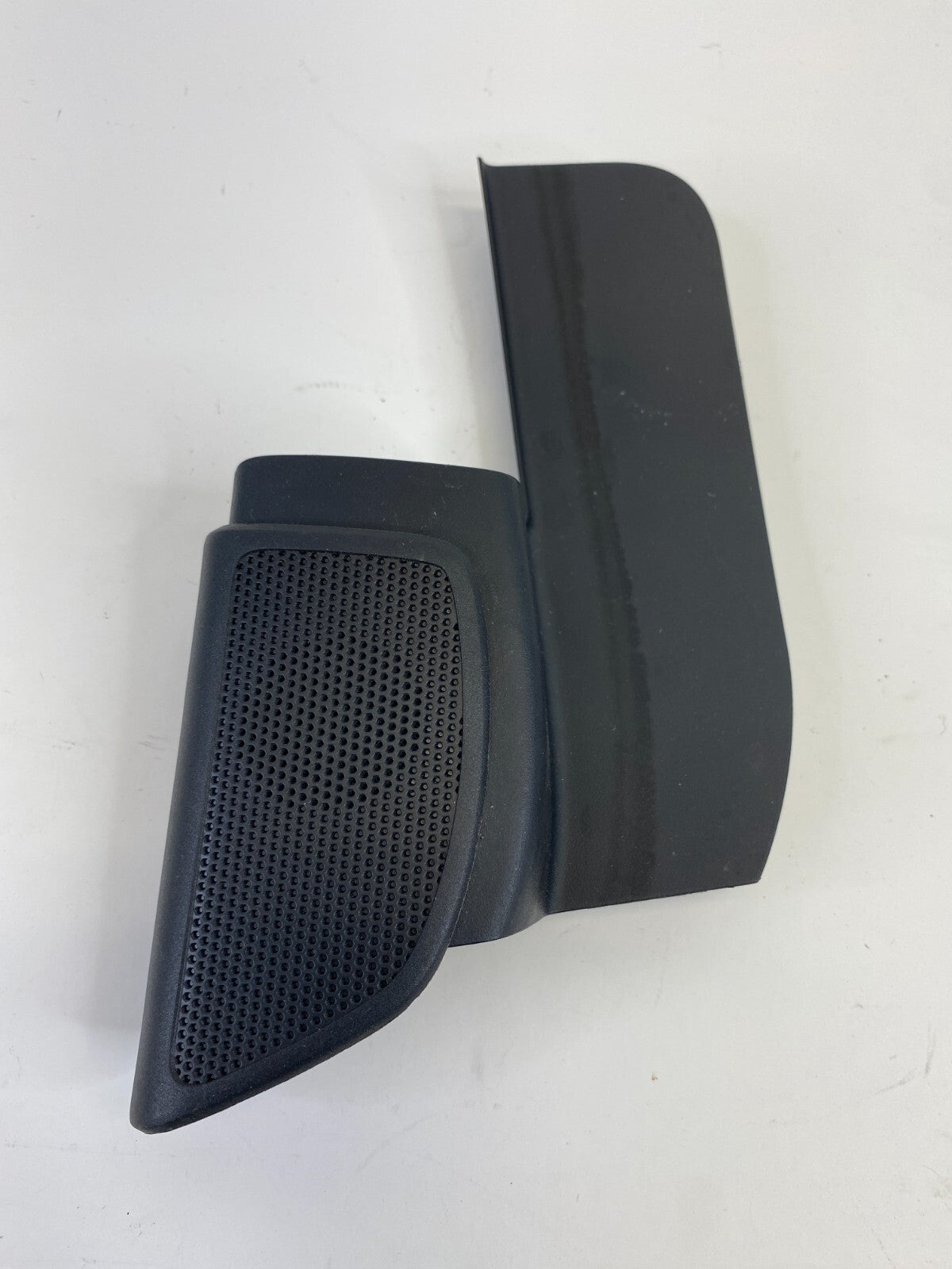 2012-2018 Ford Focus Front Right Side Door Speaker Tweeter w/ Trim BM51-18C862-A