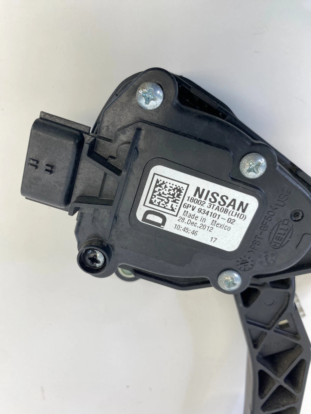 13-18 NISSAN ALTIMA ACCELERATOR GAS PEDAL WITH POSITION SENSOR OEM 180023TA0B