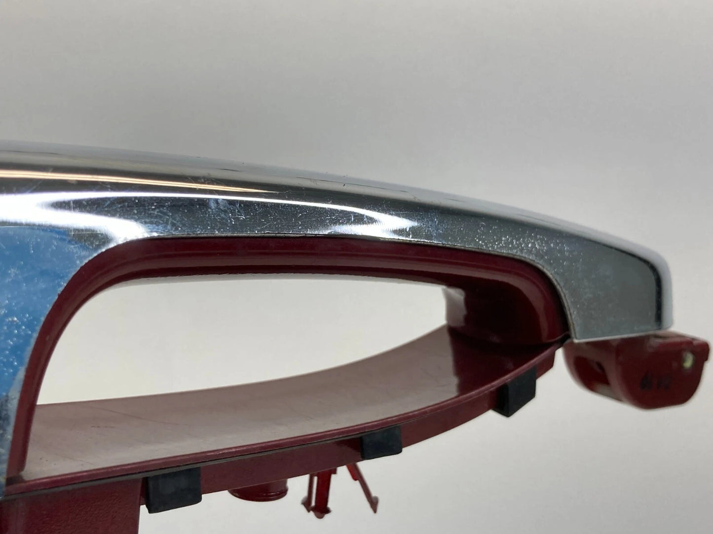 2006-2012 KIA SEDONA FRONT RIGHT PASSENGER EXTERIOR DOOR HANDLE CHROME OEM