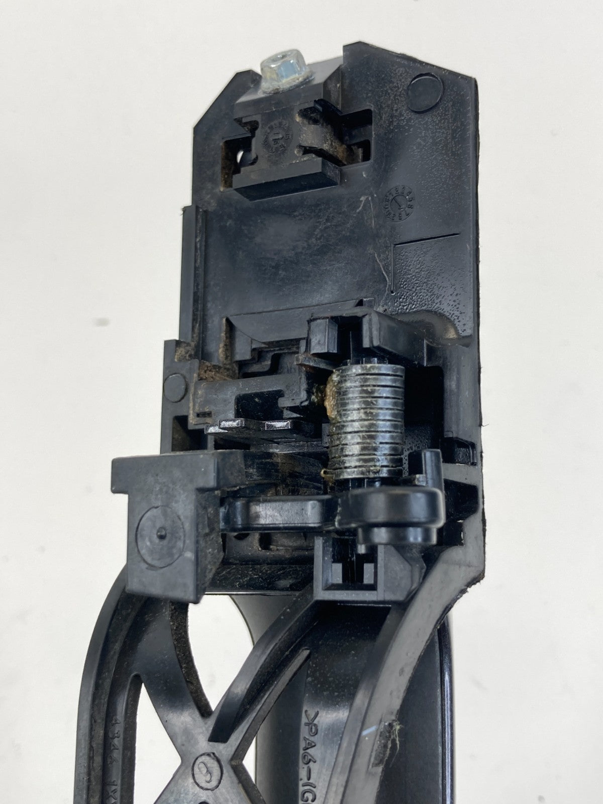 2010-2017 GMC Terrain Rear Left Side Exterior Door Handle Assembly 15786207 OEM