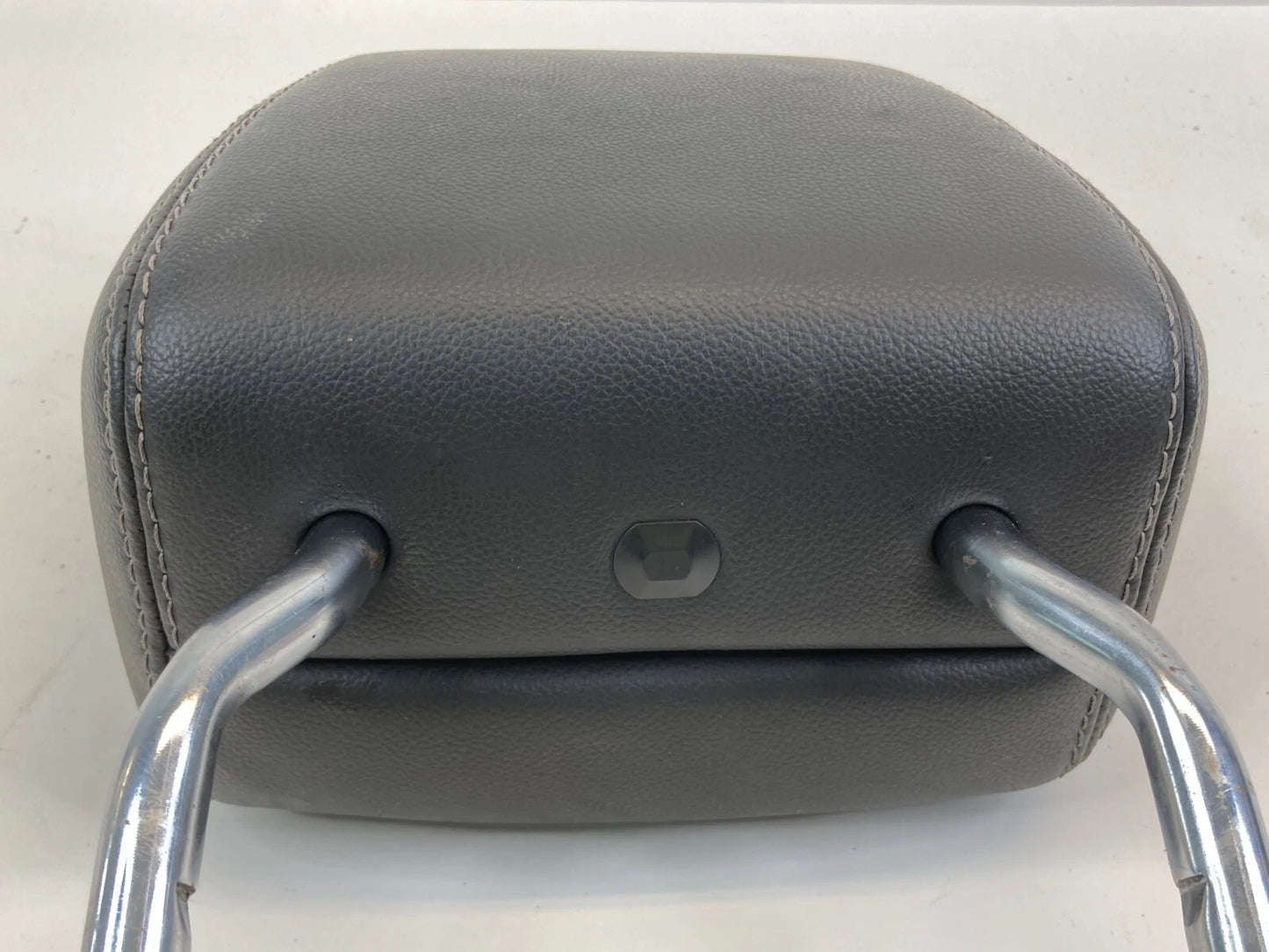 2012-2014 FORD FOCUS FRONT RIGHT PASSENGER SEAT HEADREST HEAD REST LEATHER BLACK