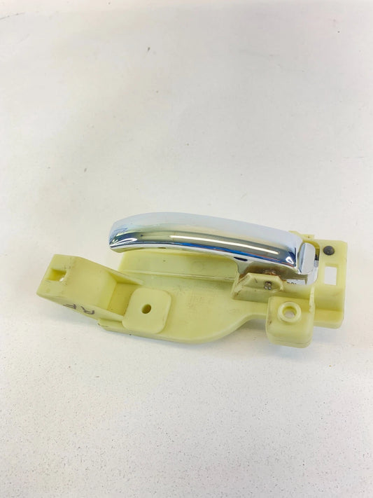 2010-2012 DODGE CALIBER FRONT RIGHT SIDE INTERIOR INNER DOOR HANDLE 1NS5065Z0AA
