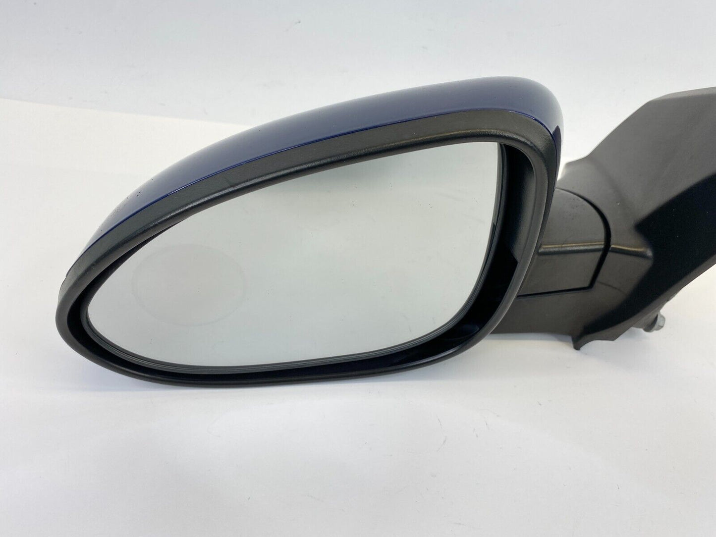 2013 2014 Chevrolet Sonic Left Driver Side View Power Mirror E11026673 OEM