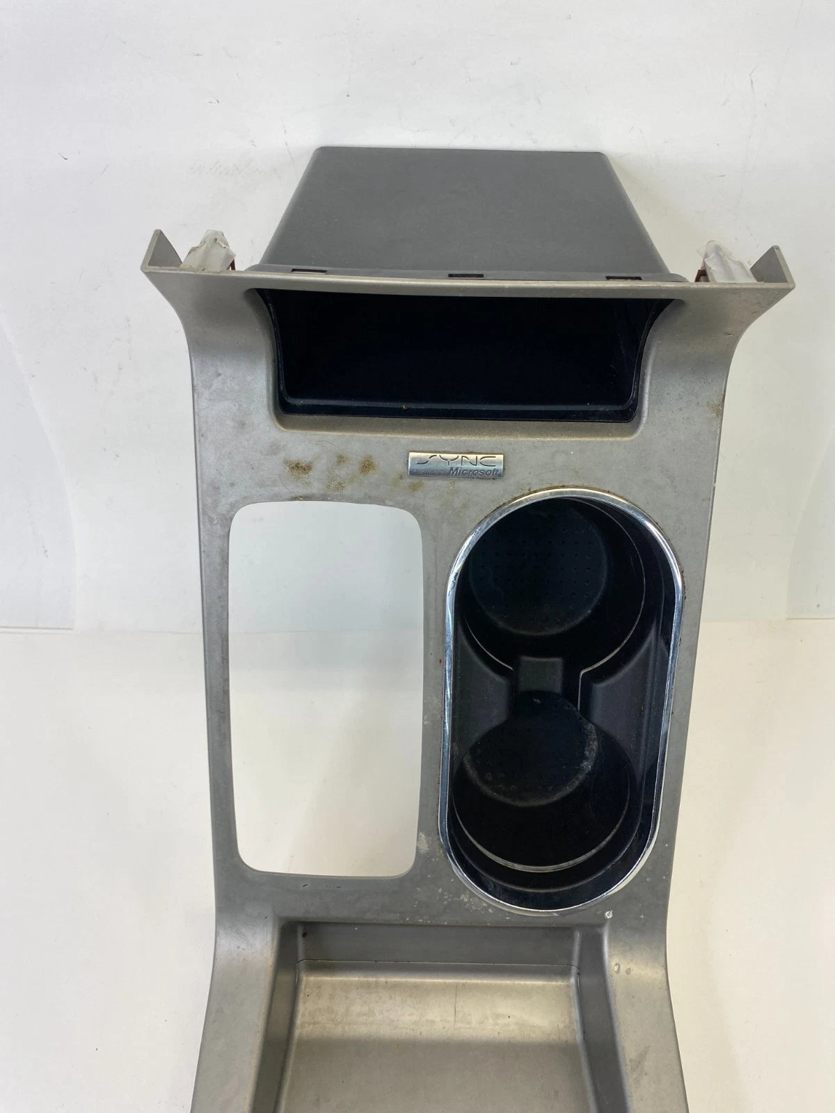 09-12 FORD FLEX CENTER CONSOLE SHIFTER CUP HOLDER TRIM BEZEL 8A83-74045A OEM