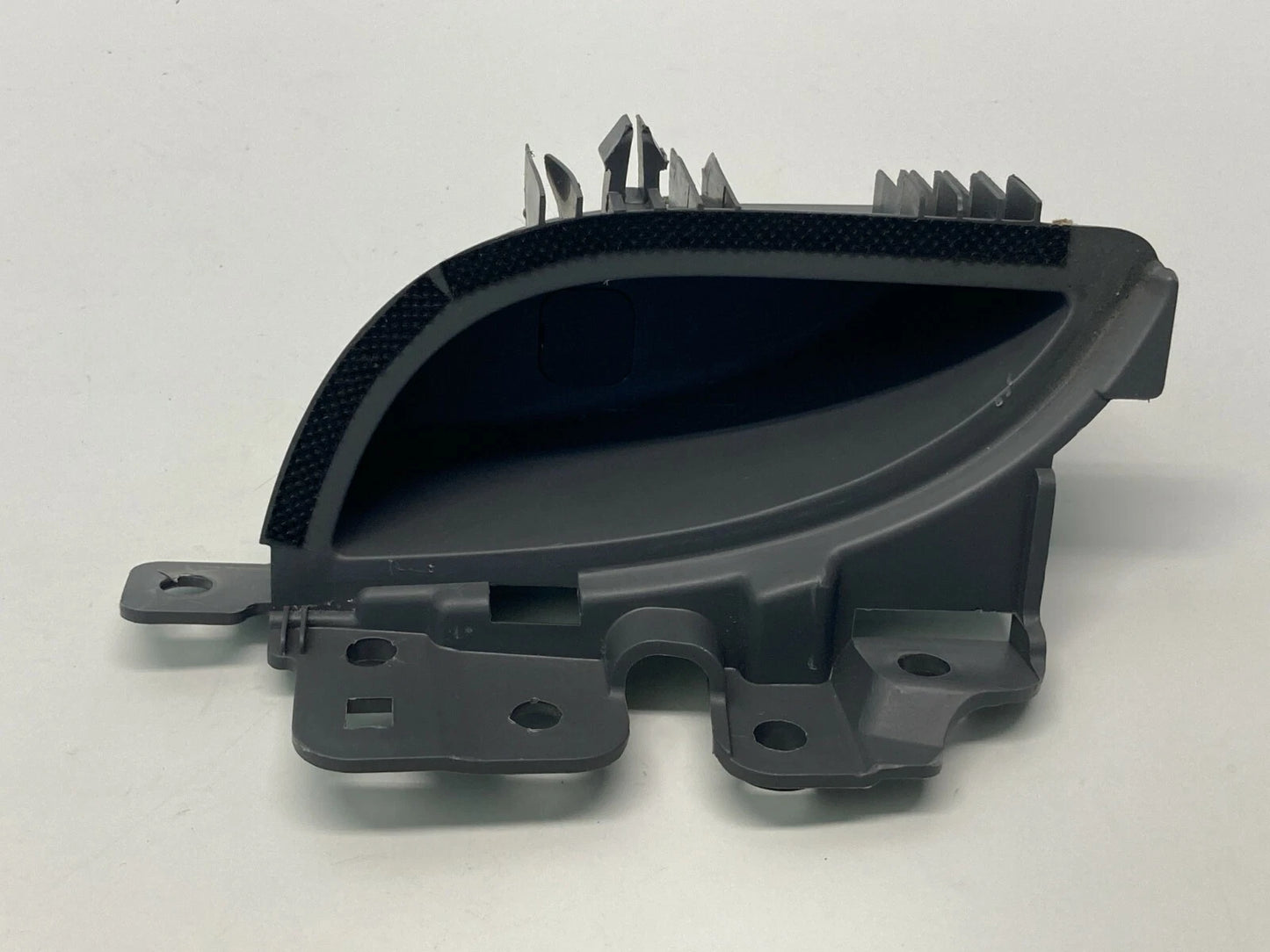 2011-2014 HYUNDAI SONATA REAR RIGHT INTERIOR DOOR PULL HANDLE 837403S050 OEM