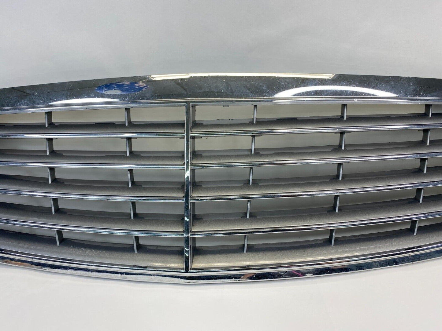 2003-2006 Mercedes-Benz E320 Front Hood Upper Grill Grille A2118800383 OEM