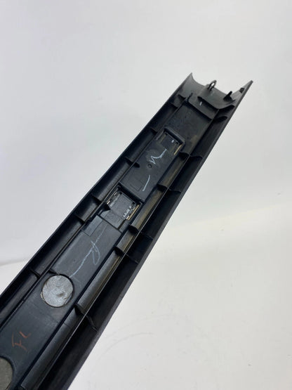 2004-2006 LEXUS RX330 FRONT LEFT DOOR SILL SCUFF PLATE TRIM COVER 679200E010 OEM