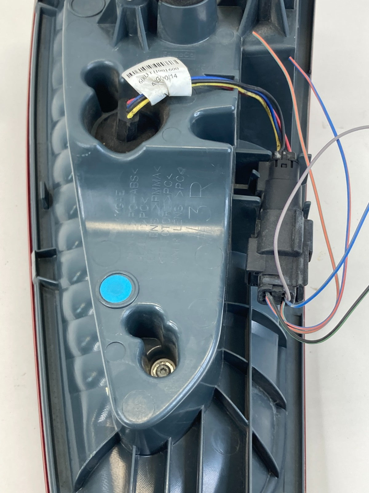 2013-2016 Ford Fusion Rear Right Outer Tail Light Taillight Lamp DS73-13404-AK