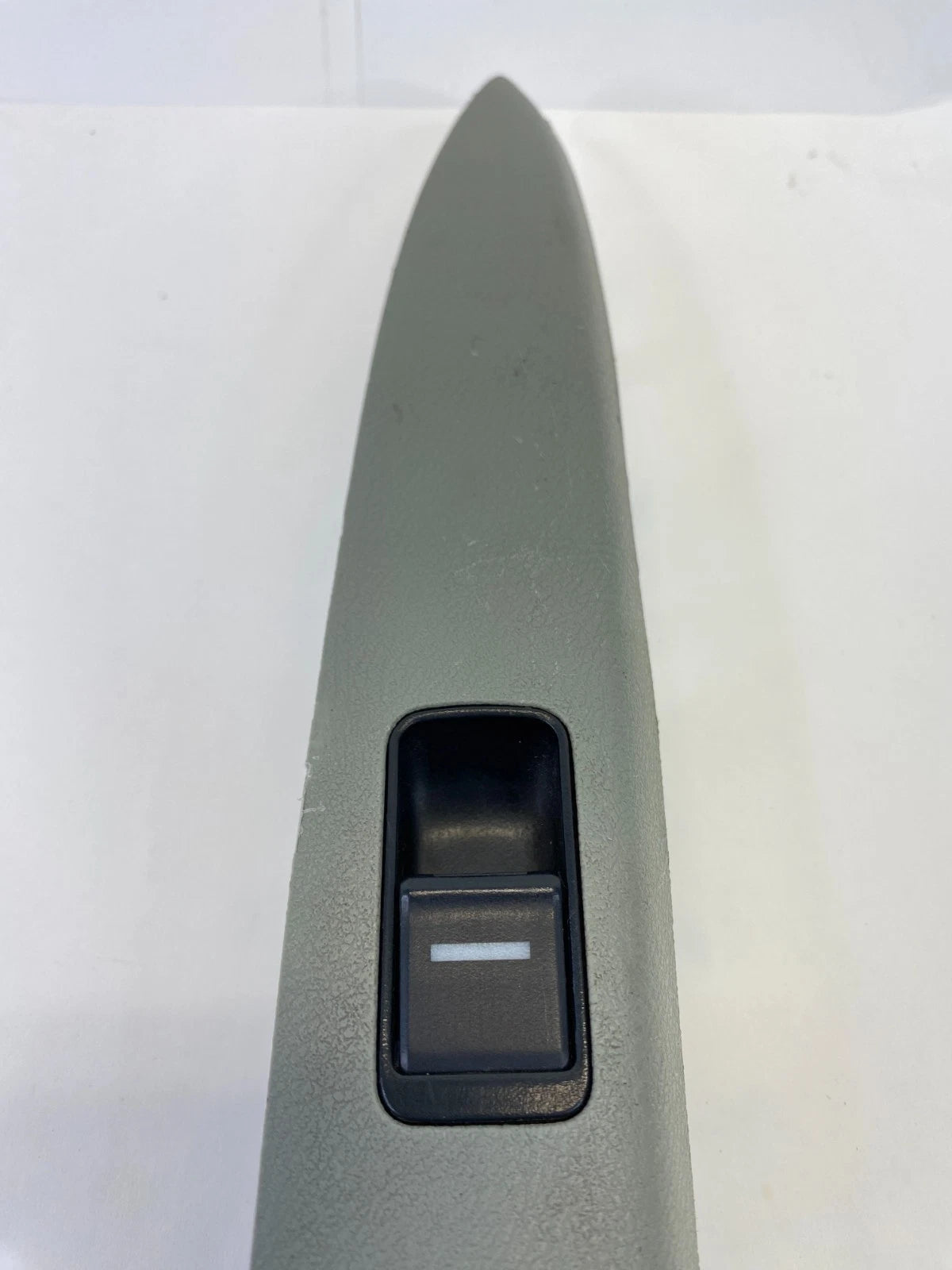 2005-2010 HONDA ODYSSEY REAR LEFT SIDE DOOR WINDOW SWITCH W BEZEL 83790-SHJ-A010