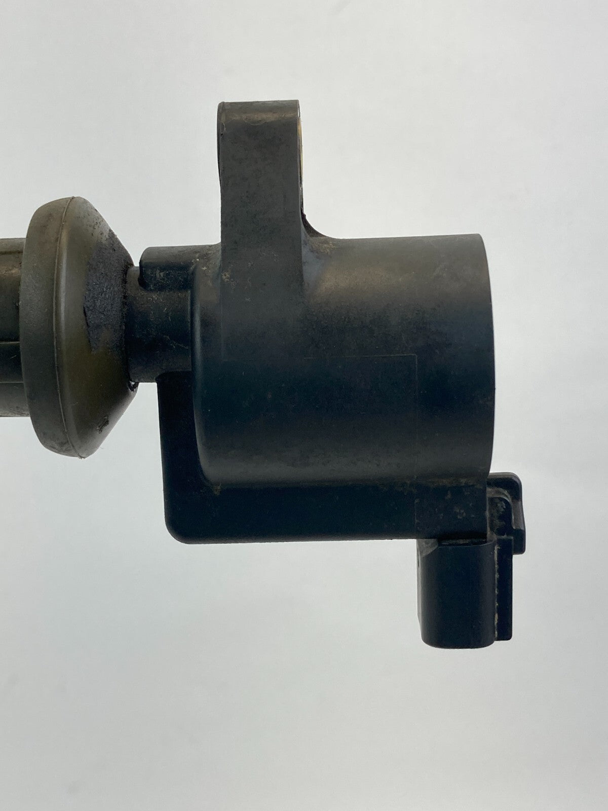 04 05 06 Mazda 3 Mazda3 2.0L Engine Ignition Coil Igniter 4M5G12A366BC OEM