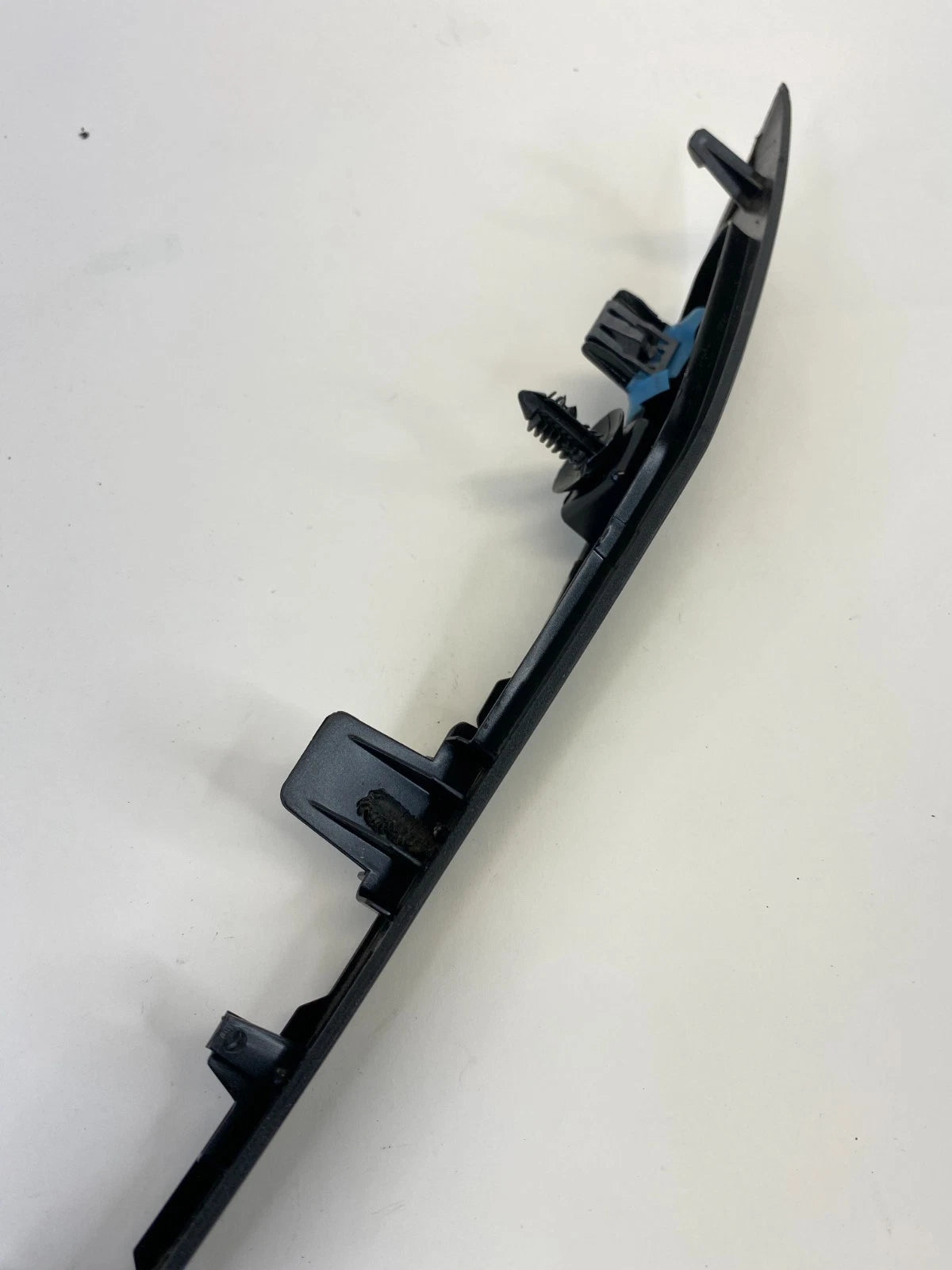 2016-2019 FORD EXPLORER INTERCEPTOR CENTER DASH LEFT SIDE TRIM BEZEL MOLDING