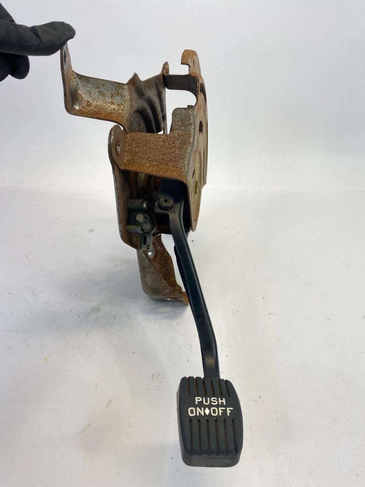 2011-2019 FORD EXPLORER PARKING EMERGENCY BRAKE PEDAL ASSEMBLY OEM