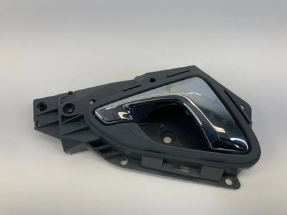 05-10 HONDA ODYSSEY FRONT RIGHT DOOR INTERIOR DOOR HANDLE ASSY K62-25311 OEM