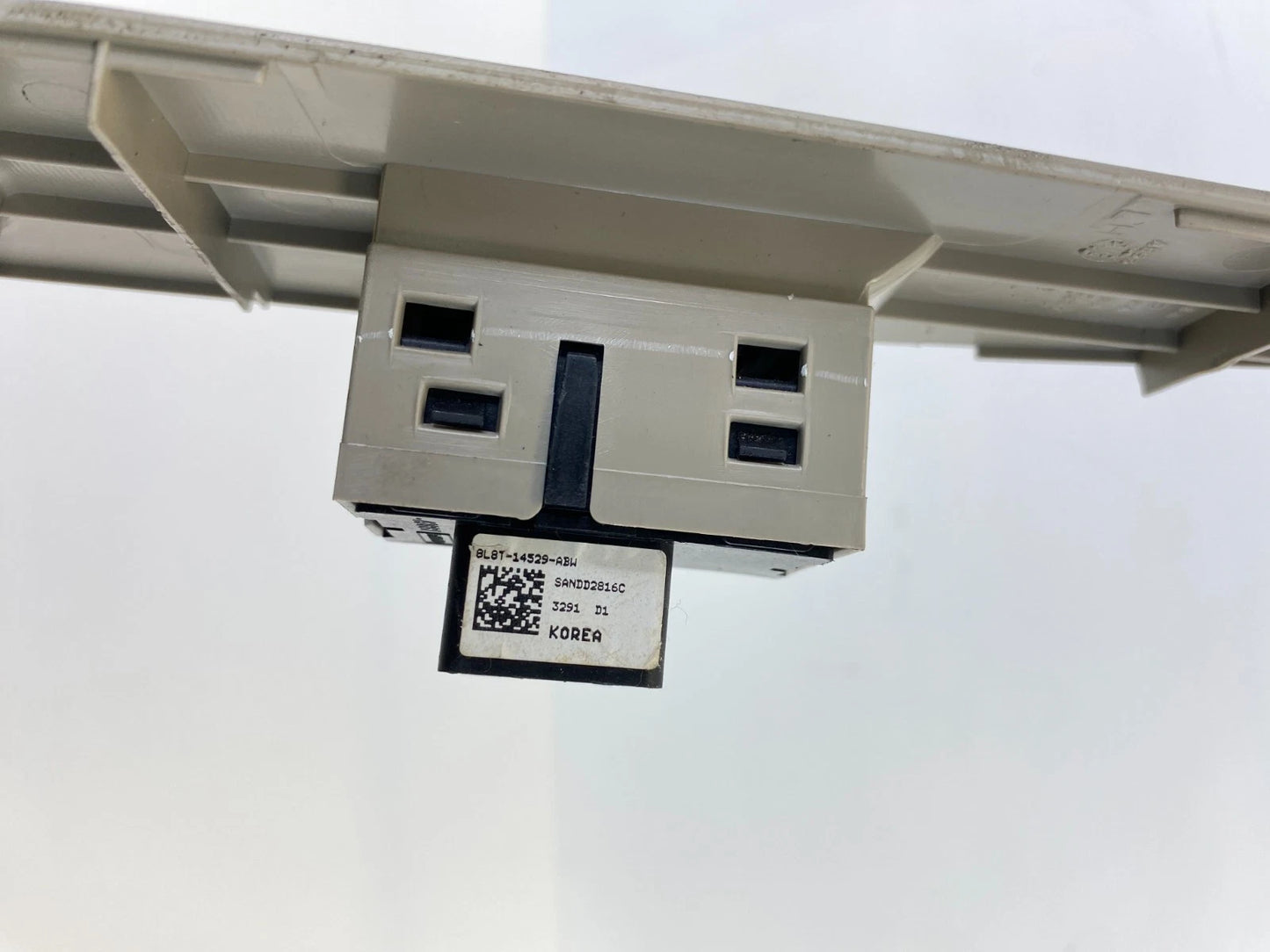 2010-2012 FORD FUSION REAR LEFT DOOR WINDOW SWITCH W/ BEZEL AE5354266B17CAW OEM