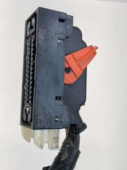 2003 2004 HONDA ACCORD A/T 3.0L ABS ANTI LOCK BRAKE MODULE CONNECTOR PLUG SOCKET