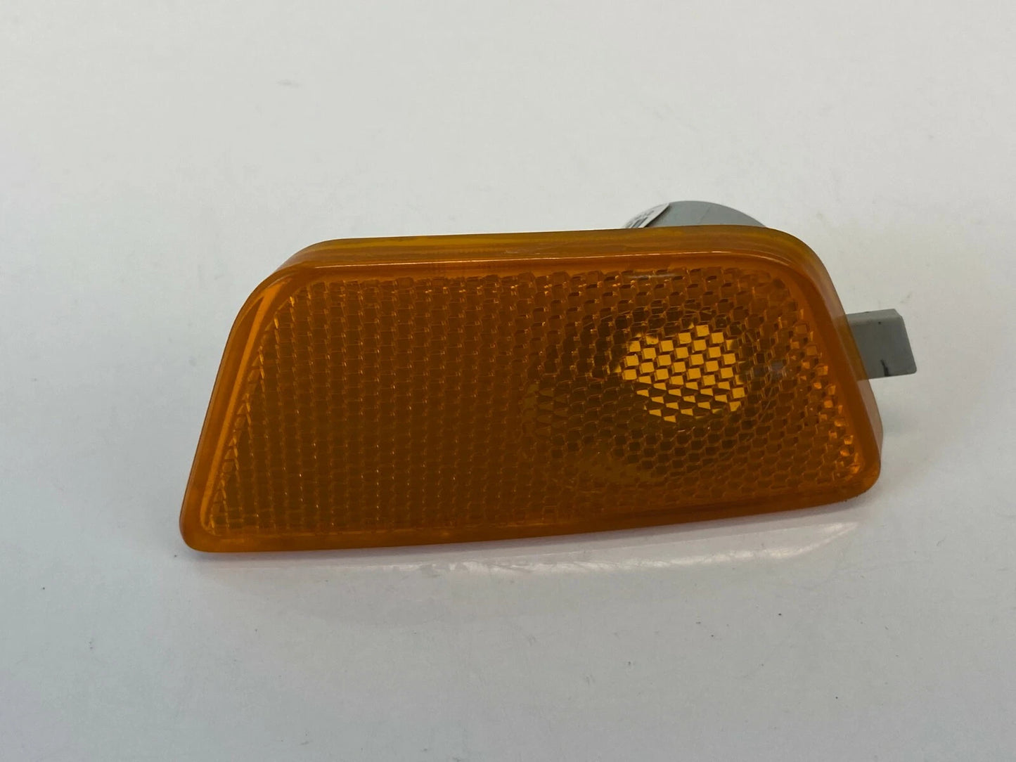 11-16 CHEVROLET CRUZE BUMPER FRONT LEFT DRIVER SIDE MARKER LIGHT LAMP 95186926
