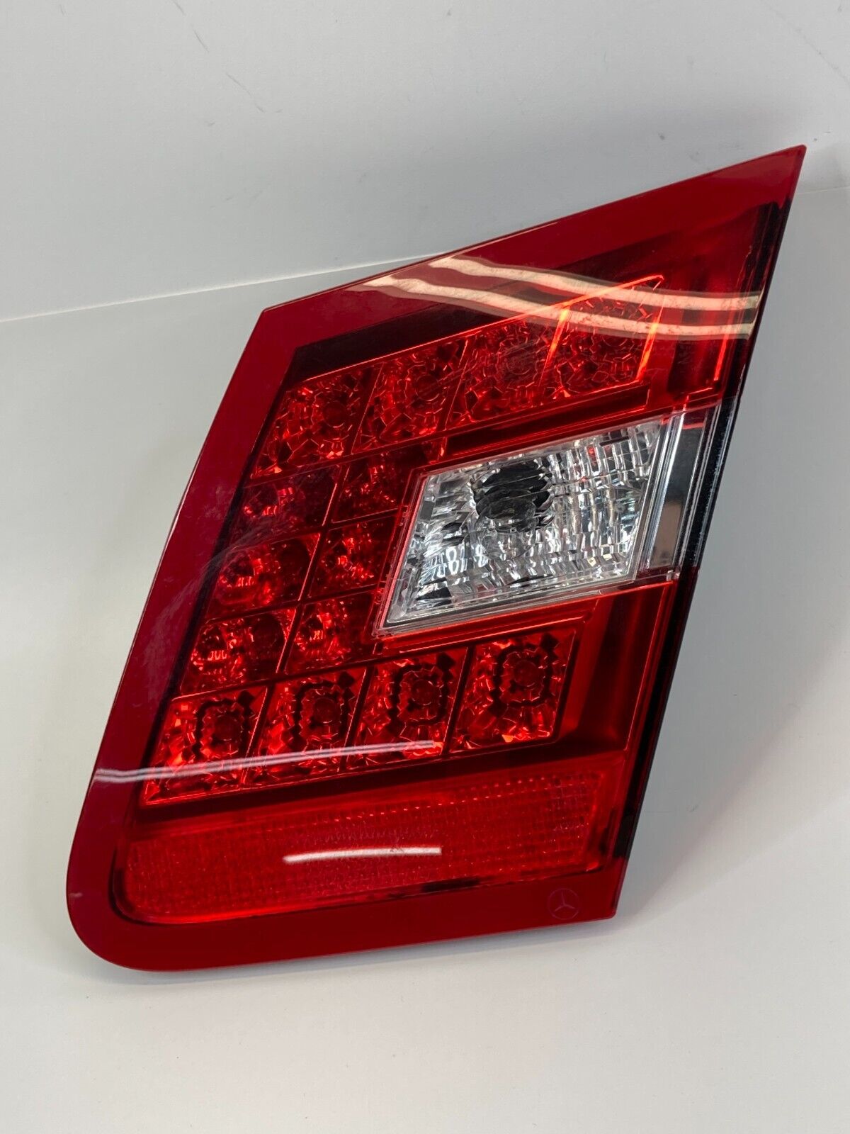 2010-2013 Mercedes-Benz E350 Rear Right Inner Tail Light Taillight 212-820-08-64