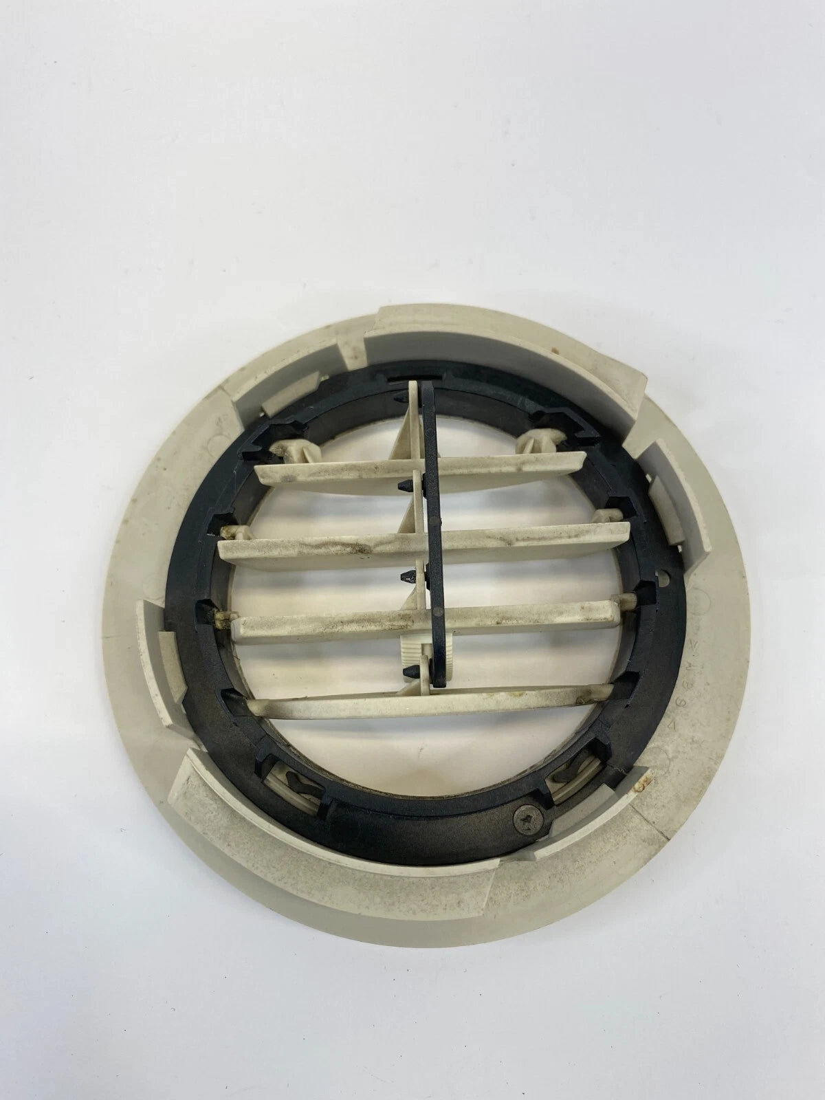 2009-2014 VOLKSWAGEN ROUTAN INTERIOR INNER ROOF OVERHEAD AC AIR VENT GRILLE OEM