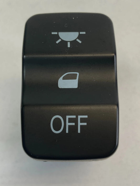 2003-2005 HONDA PILOT DOOR DOME LIGHT LAMP OFF CONTROL SWITCH BUTTON ASSEMBLY