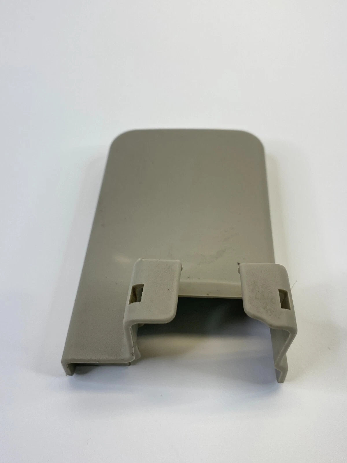 08-17 MITSUBISHI LANCER FRONT LEFT SEAT TRACK END COVER TRIM CAP 6977A393