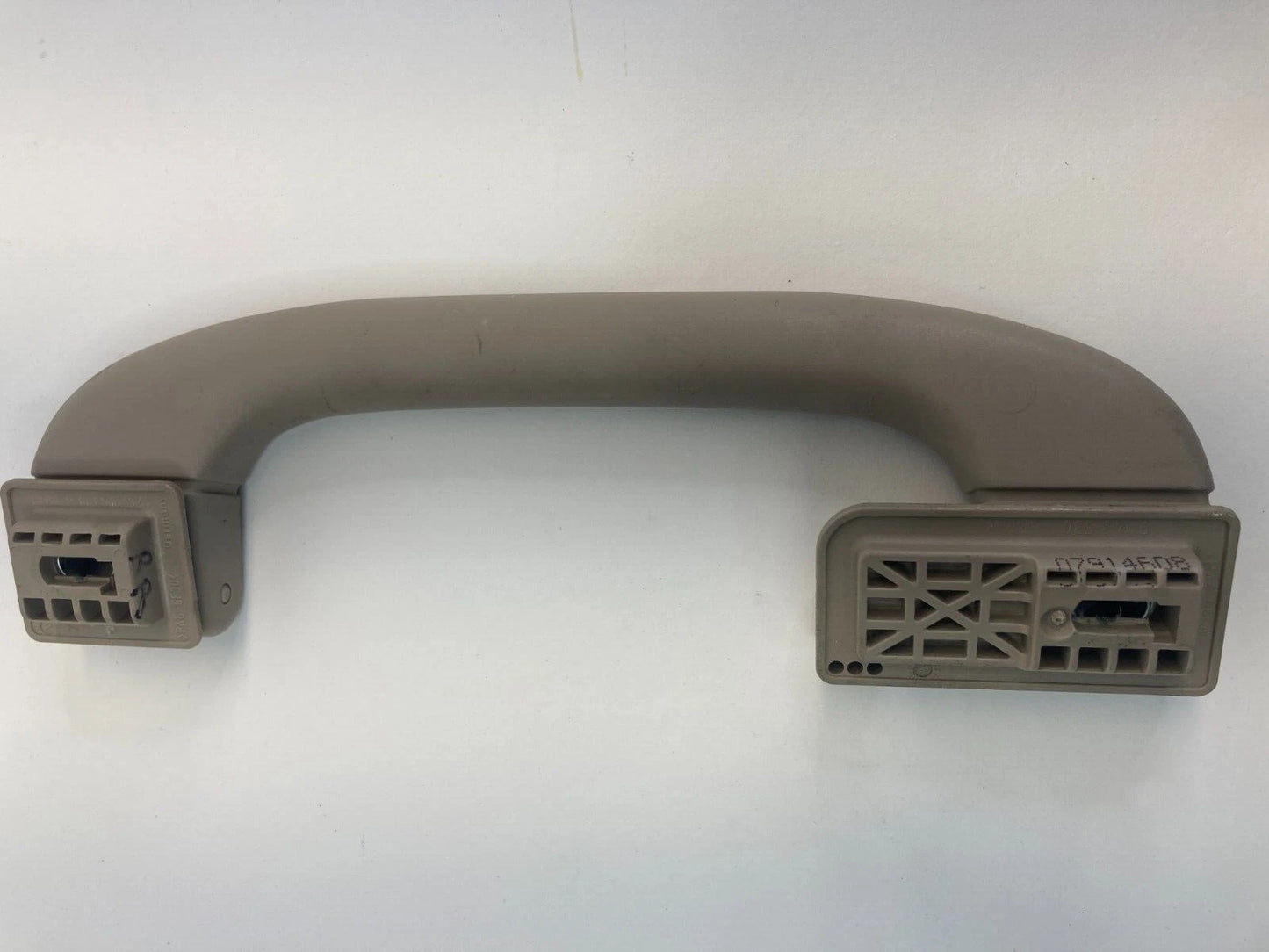 2009 2010 BMW 535I XDRIVE REAR RIGHT SIDE INNER ROOF GRAB GRIP HANDLE 9143530