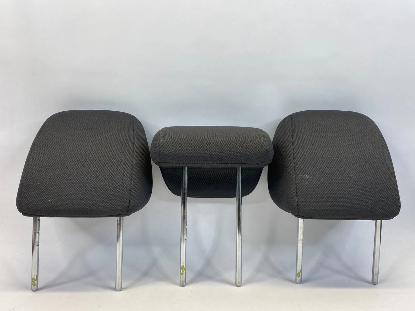 2010 2011 KIA SOUL REAR HEADRESTS RIGHT LEFT CENTER SET OF 3 BLACK CLOTH OEM