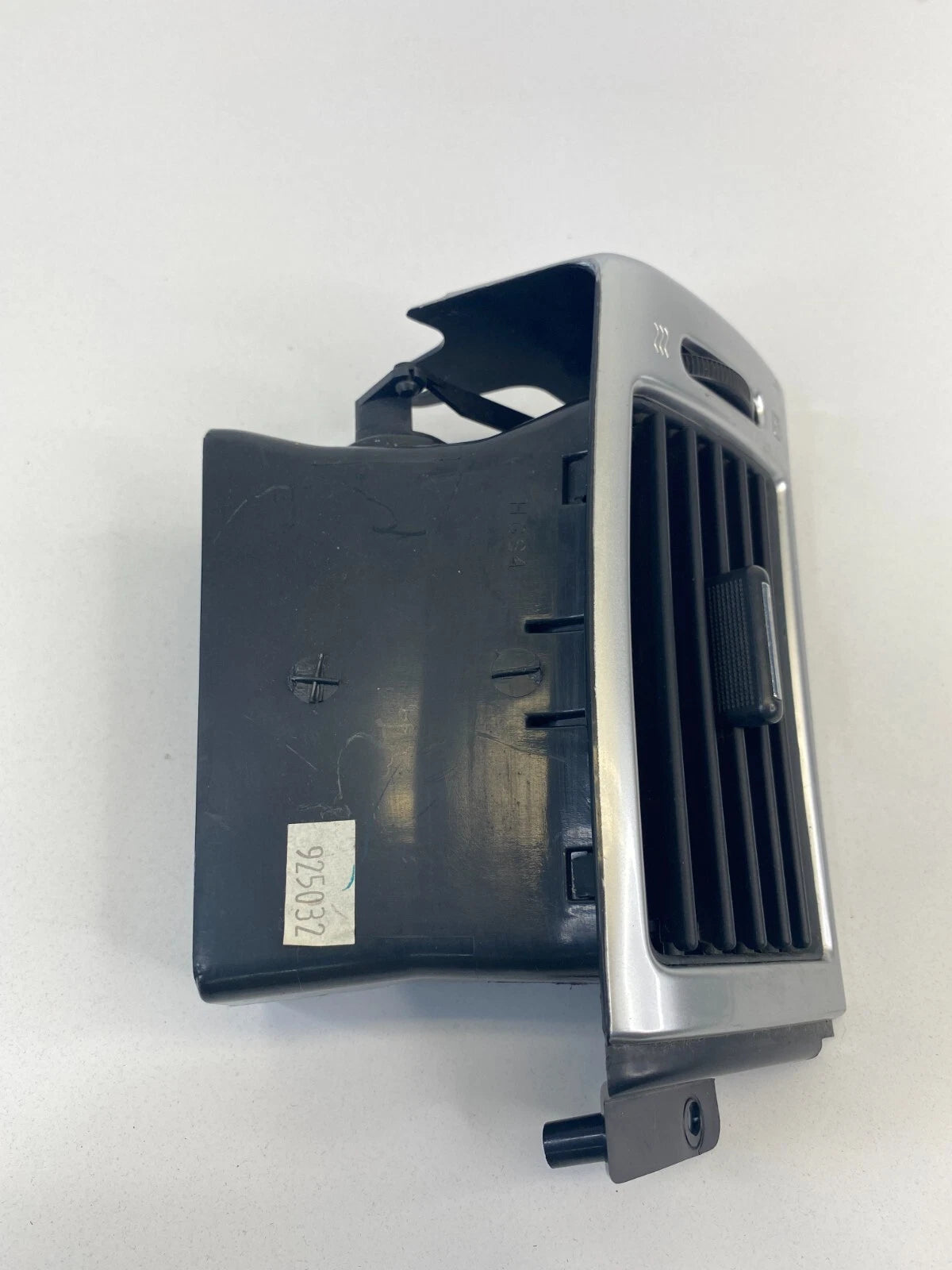 04-08 CHRYSLER PACIFICA RIGHT SIDE A/C HEATER AIR VENT OUTLET GRILLE DUCT OEM