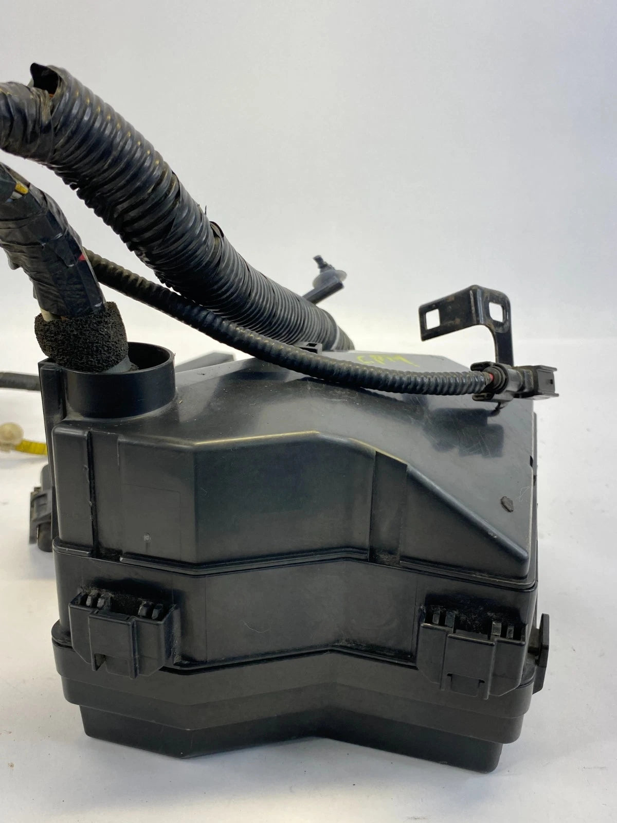 2007-2011 HONDA CR-V 2.4L ENGINE FUSE RELAY BOX COMPARTMENT SWA-0130 OEM
