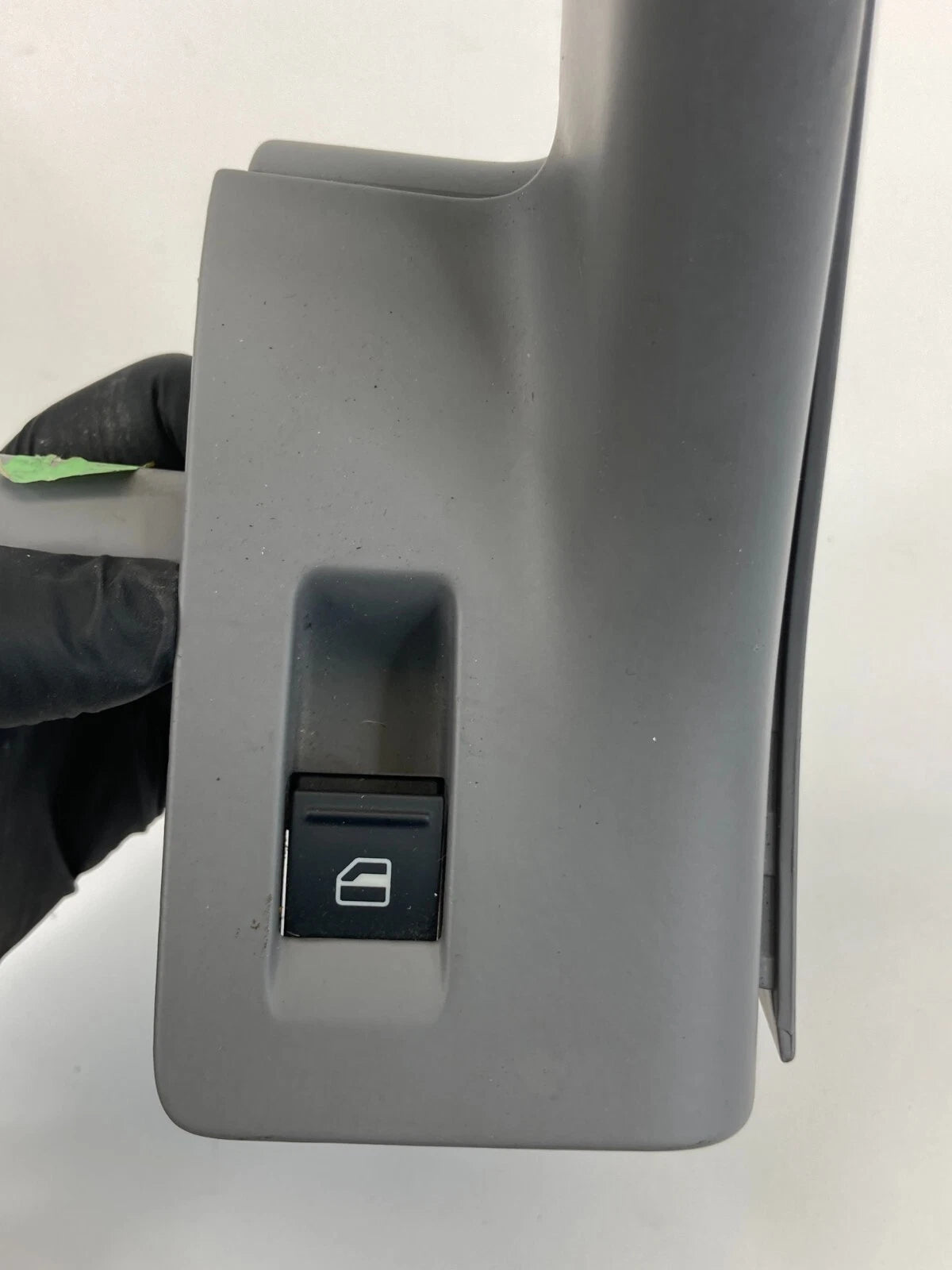 2005-2009 VOLKSWAGEN JETTA REAR LEFT SIDE DOOR POWER WINDOW SWITCH 7L6959855 OEM