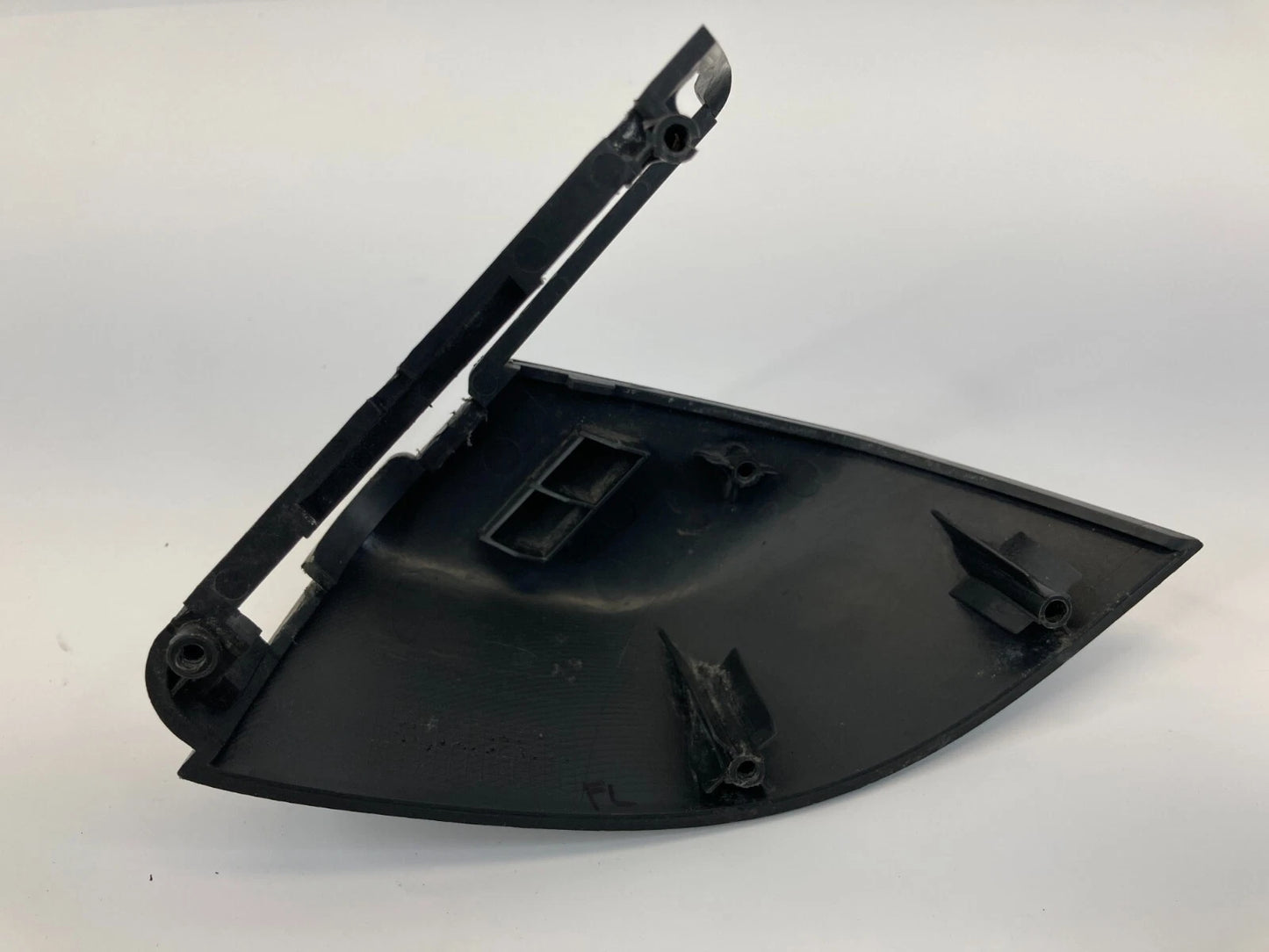2009-2011 CHEVROLET AVEO FRONT LEFT DOOR POCKET ARMREST COVER TRIM 96649613 OEM