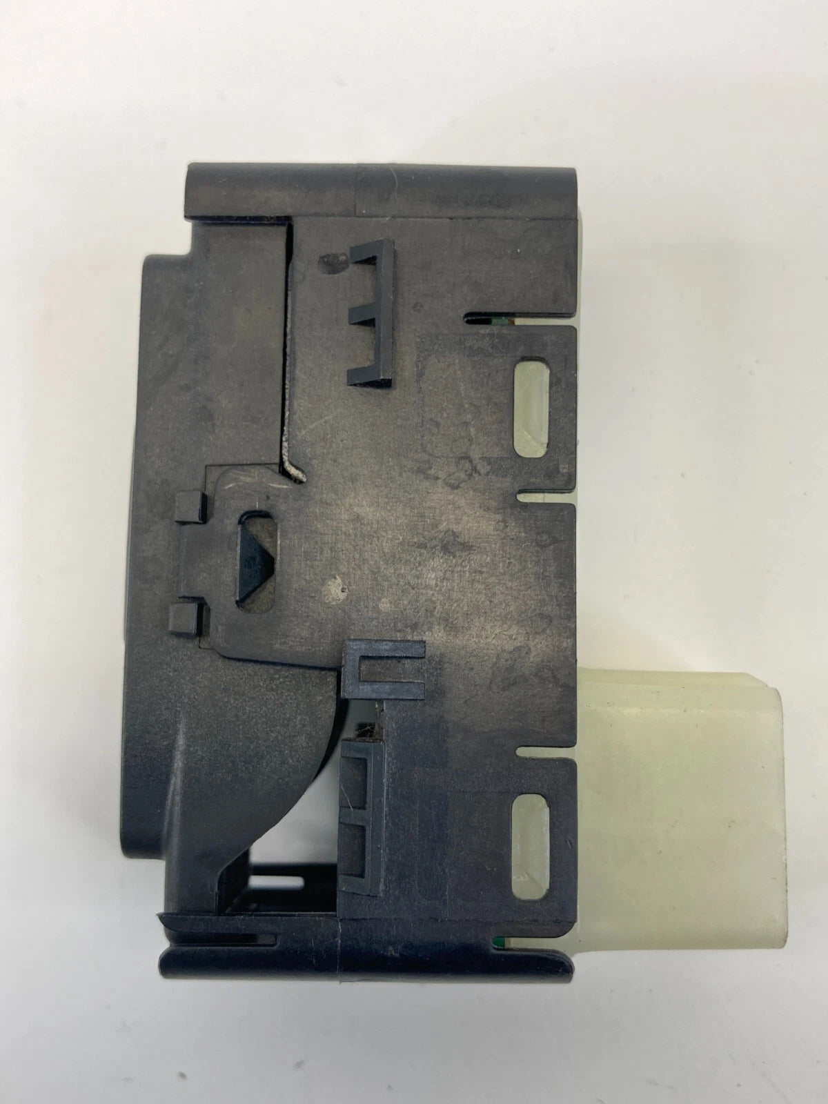 2009-2014 DODGE AVENGER REAR LEFT SIDE DOOR WINDOW CONTROL SWITCH 04602933AA