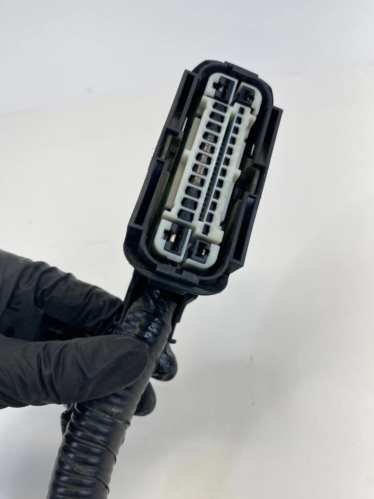 2014-2019 Ford Flex 3.5L AWD ABS Pump Anti Lock Brake Module Connector Plug OEM