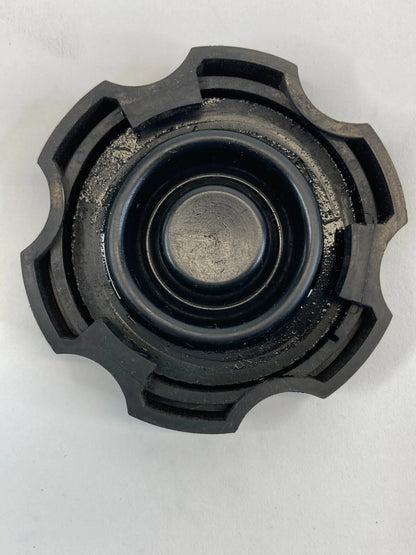1999-2005 PONTIAC GRAND AM MASTER CYLINDER BRAKE FLUID CAP COVER LID OEM