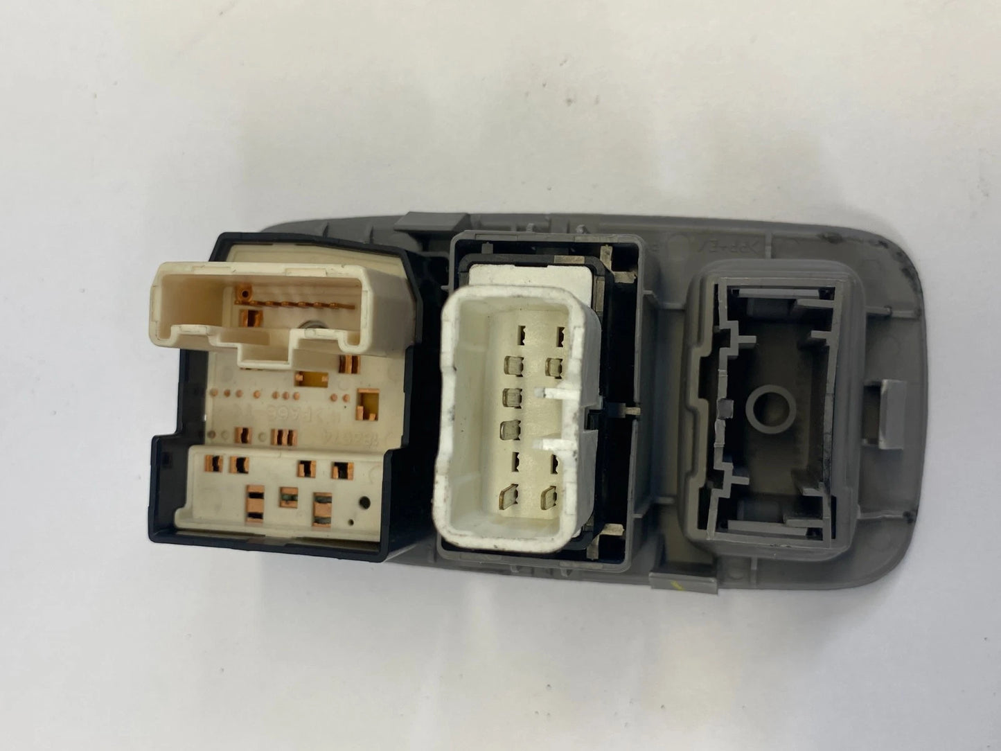 2004-2010 TOYOTA SIENNA FRONT DASH REAR VENT CONTROL SWITCH GRAY OEM