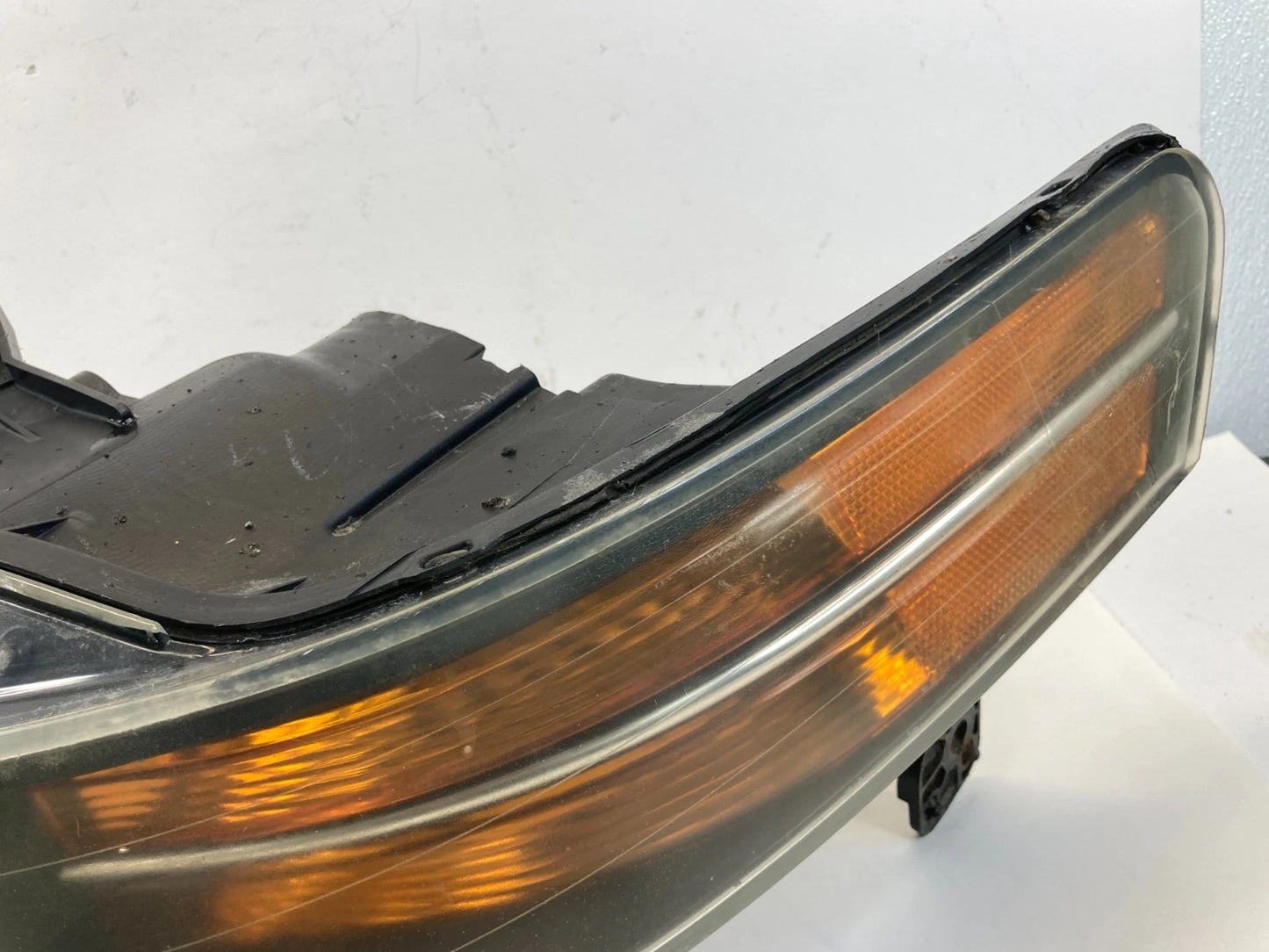 2006 Acura TL Front Left Driver Side Headlight Head Light Headlamp Xenon OEM